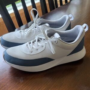 Allbirds Men's White and Gray Sneakers